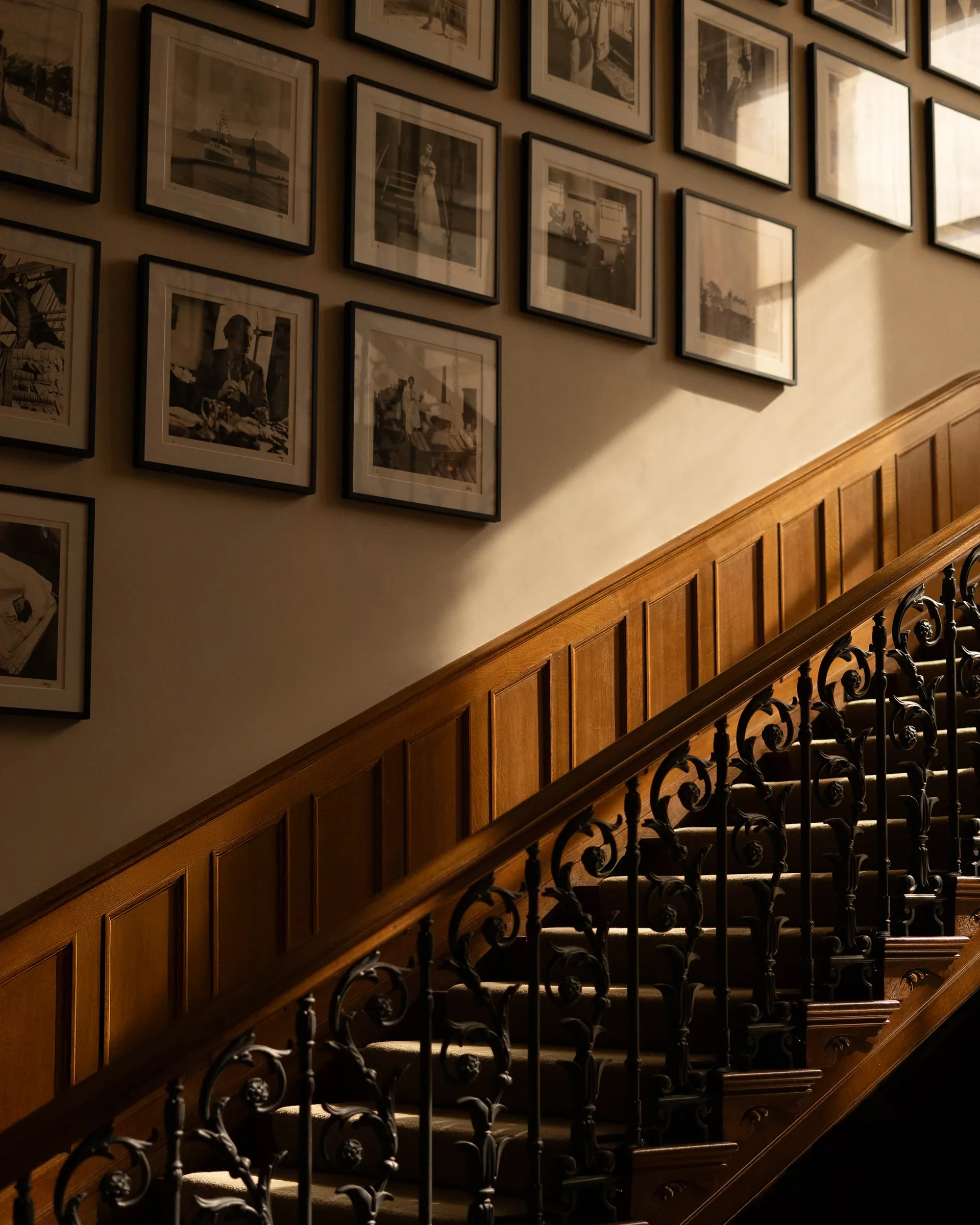 Sweeping staircase in a heritage hotel, brand positioning project
